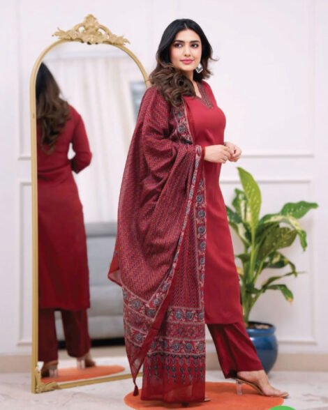 Buy Indian shalwar in Qatar – Affordable luxury Parampara kurta set Qatar