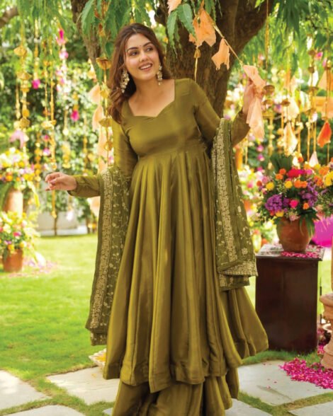 Buy Indian shalwar in Qatar – Premium chiffon festive gown with plazzo set Qatar